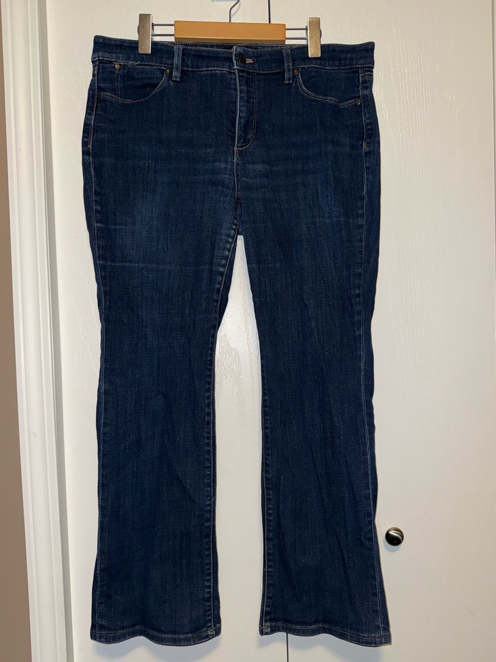 Talbots BARELY BOOT JEANS